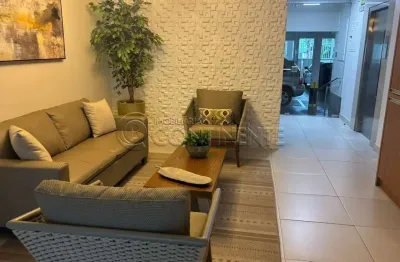 Apartamento com 3 quartos à venda na Rua Capitão Euclides de Castro, 403, Coqueiros, Florianópolis por R$ 650.000