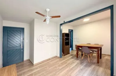 Apartamento com 3 quartos à venda na Rua Gerôncio Thives, 920, Barreiros, São José por R$ 330.000