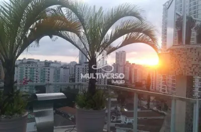Cobertura à venda, 2 quartos no bairro ponta da praia em santos