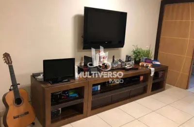 Casa em embaré, santos – 3 quartos, 1 suíte, 2 salas e 4 banheiros