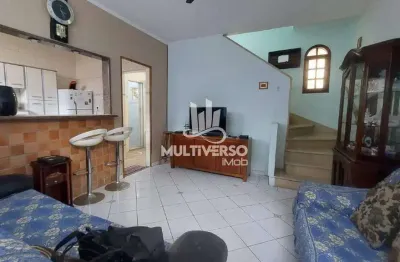 Sobrado à venda, 2 quartos no bairro gonzaga em santos