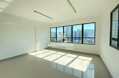 Sala comercial à venda no Encruzilhada, Santos 