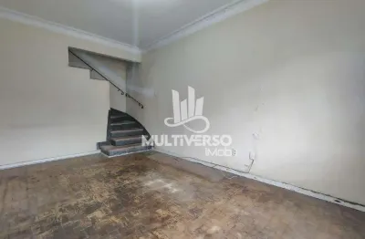 Sobrado 02 dormitórios, macuco , 98 m², sala ampla, 02 banheiros, quintal, r$393.000,00