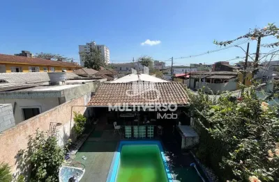 Casa com 3 quartos à venda no Macuco, Santos 
