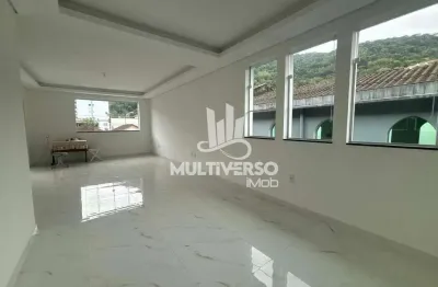 Casa com 3 quartos à venda no Marapé, Santos 