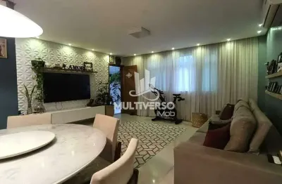 Sobreposta baixa – marapé, santos | 165m² | 3 suítes | 2 vagas | quintal com churrasqueira