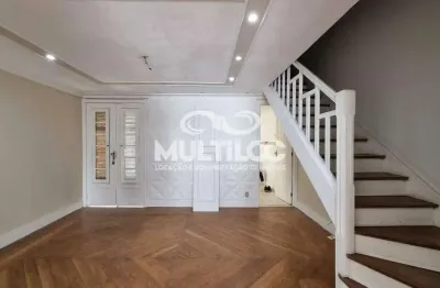 Casa com 3 quartos para alugar na Vila Mathias, Santos 
