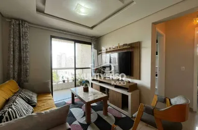 Apartamento reformado, 1 quadra da praia, com varanda e lazer completo – andar alto – boqueirão, santos