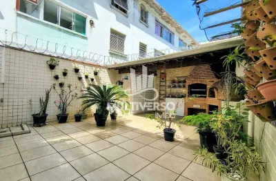 Casa com 3 quartos à venda no Embaré, Santos 