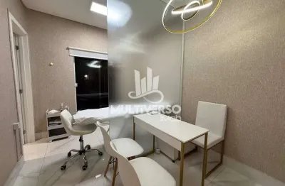 Sala comercial para alugar no Estuário, Santos 