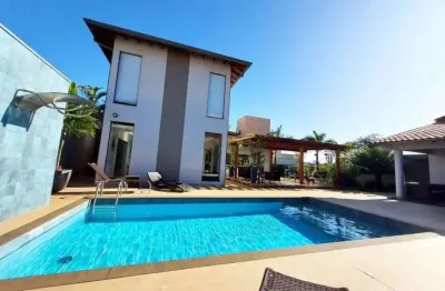 Casa com 5 quartos à venda na Vila Serrão, Bauru 