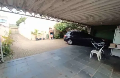 Casa com 3 quartos à venda na Vila Pacífico, Bauru 