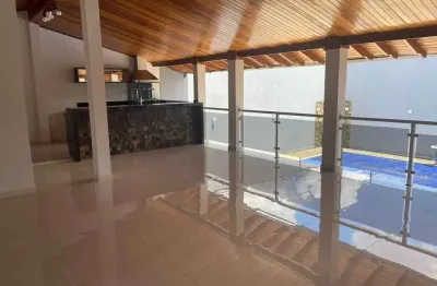 Casa à venda na Vila Nova Santa Luzia, Bauru 