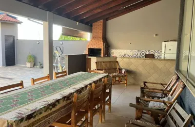 Casa com 4 quartos à venda no Parque Jardim Europa, Bauru 