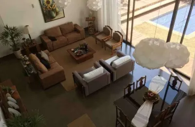 Casa em condomínio fechado com 4 quartos à venda na Vila Aviação, Bauru 