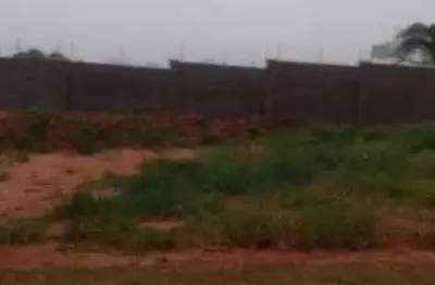 Terreno em condomínio fechado à venda na Vila Bom Jesus, Bauru 
