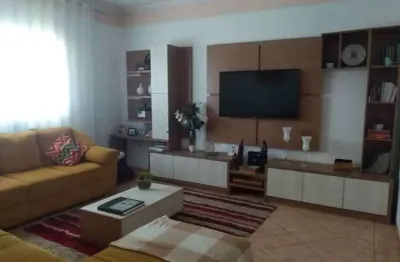 Casa com 3 quartos à venda na Vila Alto Paraíso, Bauru 