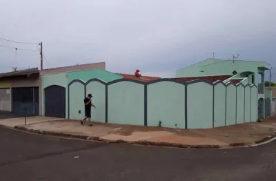 Casa com 3 quartos à venda no Jardim Ferraz, Bauru 