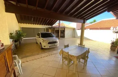 Casa com 3 quartos à venda no parque jardim europa, bauru , 280 m2 por r$ 750.000