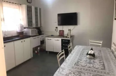 Casa com 3 quartos à venda na Vila Antártica, Bauru 
