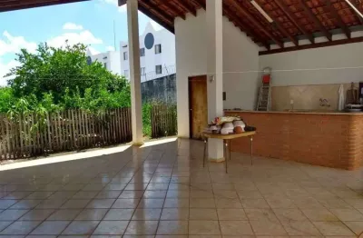 Casa com 3 quartos à venda no Jardim Europa, Bauru 