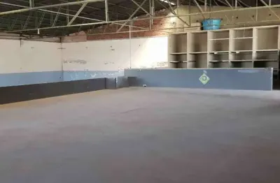 Prédio comercial com 1.080 m² ; alugo ou vendo ; excelente localização ; oportunidade!