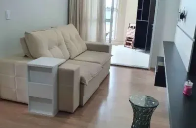 Lindo apartamento com varanda gourmet , completíssimo em armários, ar condicionado , muito bem localizado