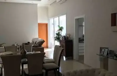 Casa com 4 quartos à venda no Residencial Villaggio II, Bauru 