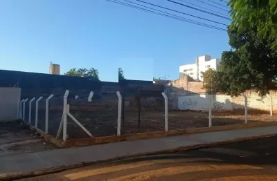 Terreno à venda no Alto Higienópolis, Bauru 