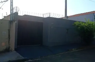 Casa com 3 quartos à venda no Jardim Terra Branca, Bauru 
