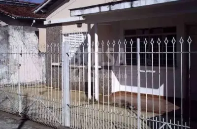 Casa com 2 quartos à venda no Jardim Bela Vista, Bauru 