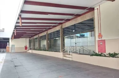Prédio comercial em frente igreja santa terezinha praça rodrigues de abreu !!!