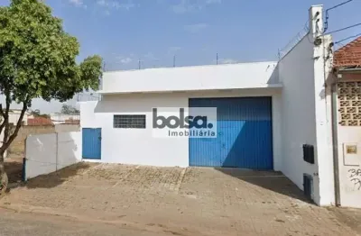 Barracão disponível para venda no centro de bauru ! !
