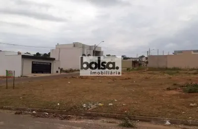 Terreno de esquina para venda com 250 m² em conjunto habitacional isaura pitta garms, bauru - sp