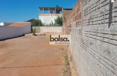Terreno à venda no Parque Santa Edwiges, Bauru 