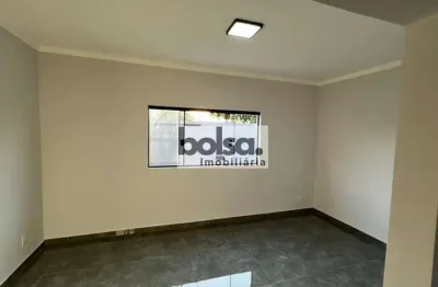 Casa para venda com 230 m² e 3 quartos em núcleo residencial presidente geisel, bauru - sp