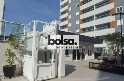 Lindo apartamento no fly residence mobiliado com frente para rua servio !!
