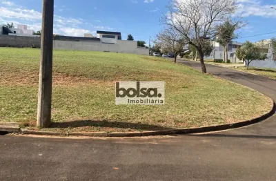 Terreno em condomínio fechado à venda no Jardim Marabá, Bauru 