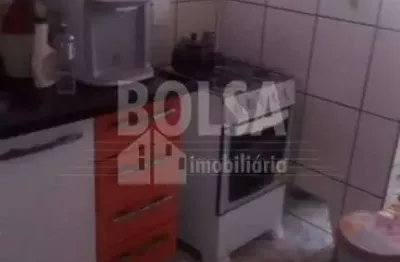 Casa com 3 quartos para alugar no Parque Viaduto, Bauru 