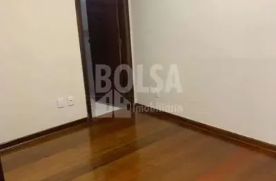 Imóvel excelente , residencial ou comercial localizado em um a das principais avenidas de bauru