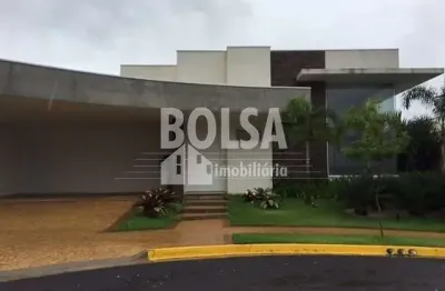 Excelente  residencia ampla, mobiliada com total segurança , localização excelente