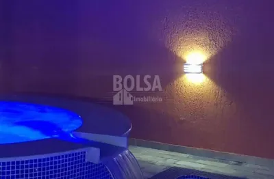 Excelente  residencia ampla, moderna, com total segurança de condomínio
