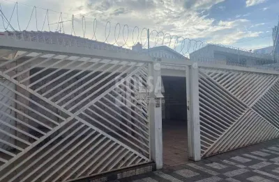 Excelente  residencia ampla, com total segurança , localização excelente