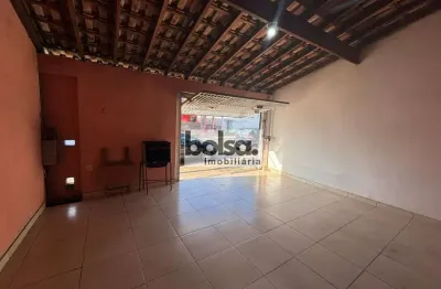 Casa com 2 quartos para alugar no Parque Santa Edwiges, Bauru 