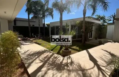 Casa  terrea  de esquina em condominío para aluguel com 380 m² e 4 quartos em vila aviação, bauru - sp