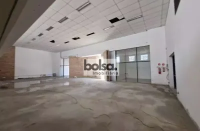 Prédio para alugar na Vila Regina, Bauru 