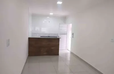 Excelente  residencia moderna, com total segurança de condomínio fechado, localização excelente