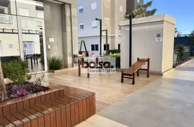 Apartamento com 3 quartos para alugar no Jardim Ferraz, Bauru 