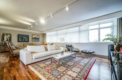 Apartamento com 4 quartos para alugar na Rua Oscar Freire, 836, Cerqueira César, São Paulo por R$ 35.000