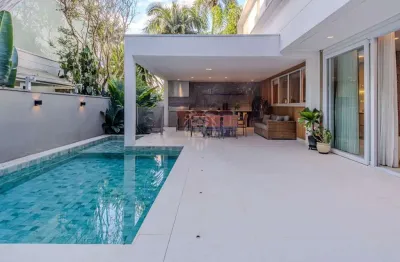 Casa em condomínio fechado com 4 quartos à venda na Rua Canumá, 225, Jardim dos Estados, São Paulo por R$ 5.790.000